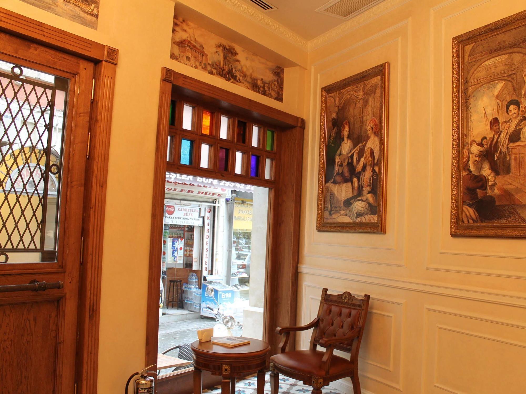 Ada Karaköy 3*