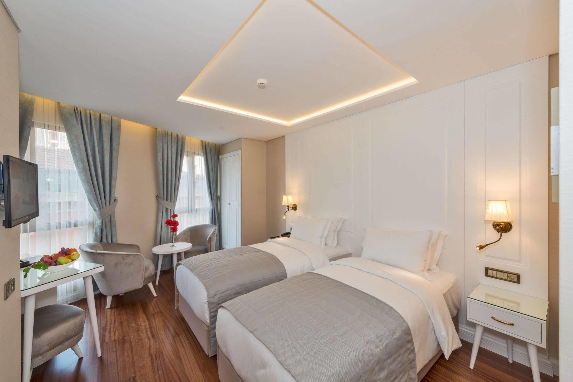 Otel Ada Karaköy